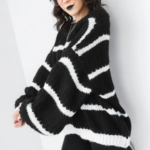 Addams Oversized Sweate
